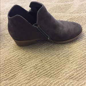 Brown Ankle Boots(Size 6.5)